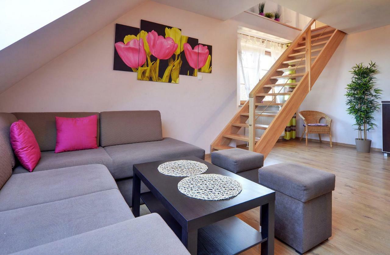 Apartamenty Everysky - Lesny Dom 16 - 18 คาร์ปัตซ์ ภายนอก รูปภาพ