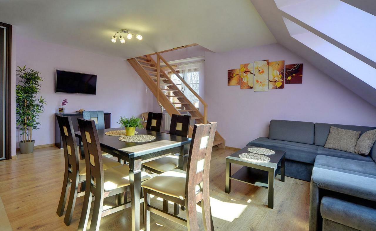 Apartamenty Everysky - Lesny Dom 16 - 18 คาร์ปัตซ์ ภายนอก รูปภาพ