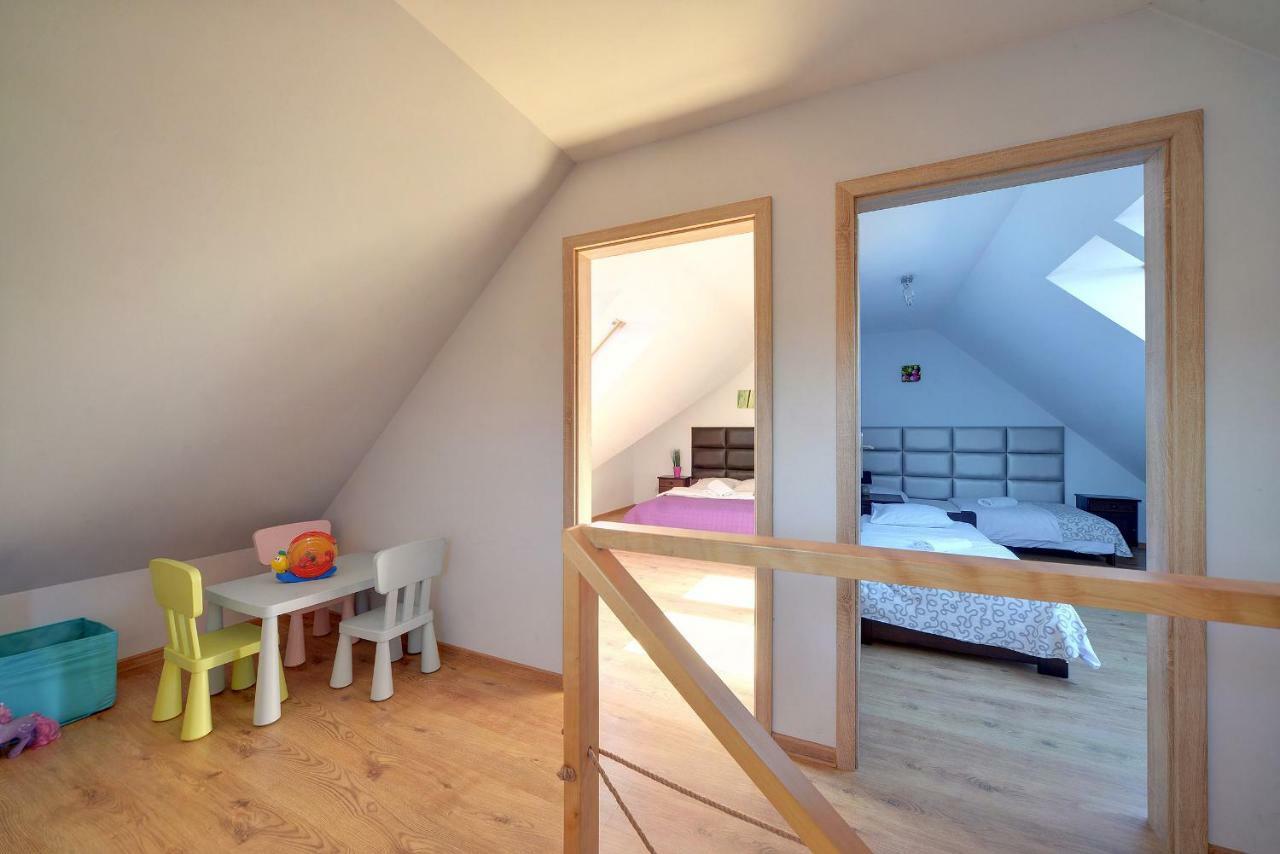 Apartamenty Everysky - Lesny Dom 16 - 18 คาร์ปัตซ์ ภายนอก รูปภาพ