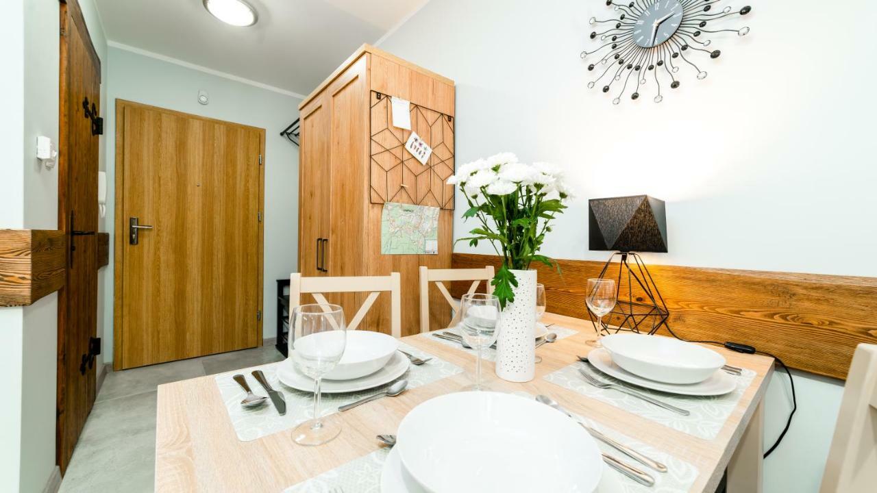 Apartamenty Everysky - Lesny Dom 16 - 18 คาร์ปัตซ์ ภายนอก รูปภาพ