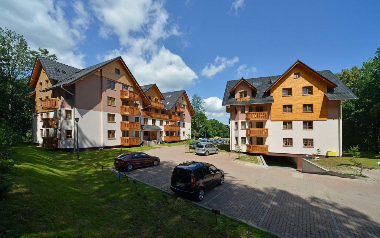 Apartamenty Everysky - Lesny Dom 16 - 18 คาร์ปัตซ์ ภายนอก รูปภาพ