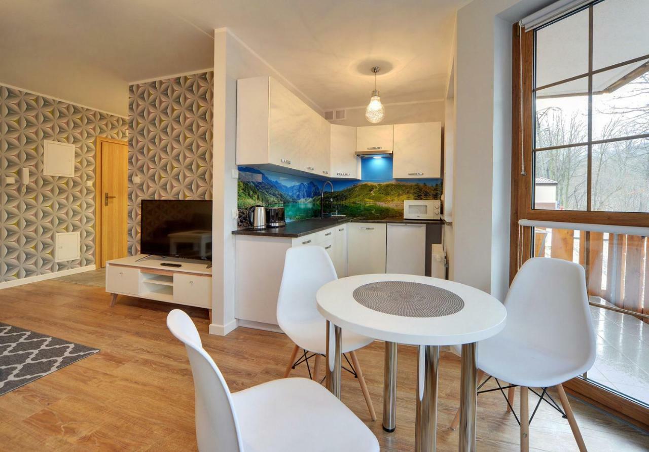 Apartamenty Everysky - Lesny Dom 16 - 18 คาร์ปัตซ์ ภายนอก รูปภาพ